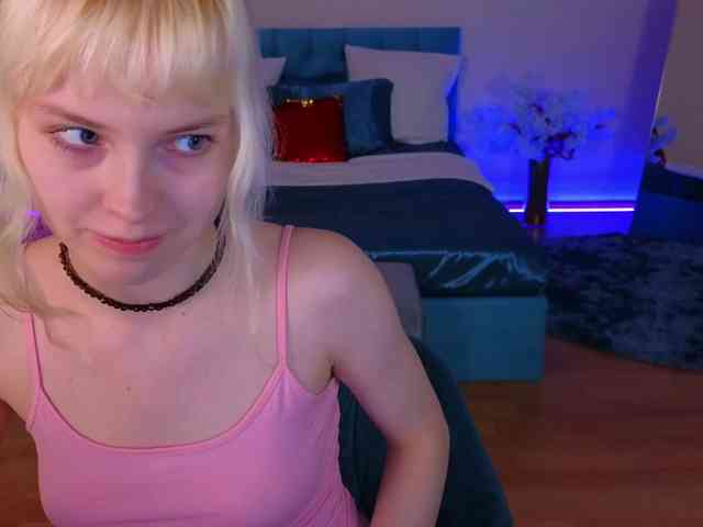 HannahHolliss webcam