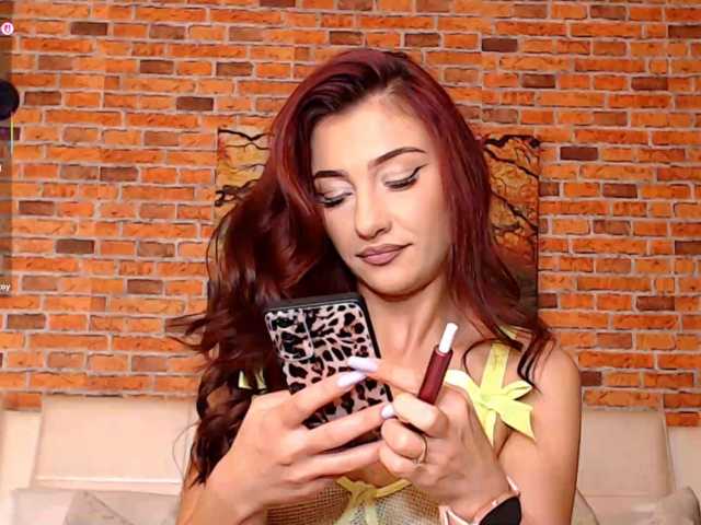 SiennaDream live cam on BongaCams