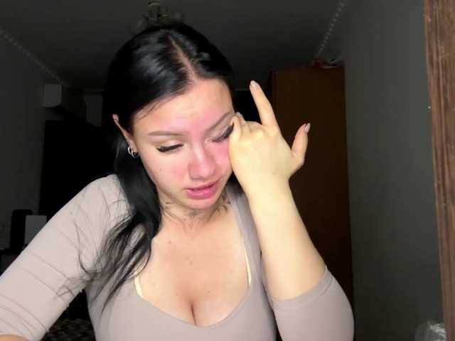 AvaLanchie live cam on BongaCams