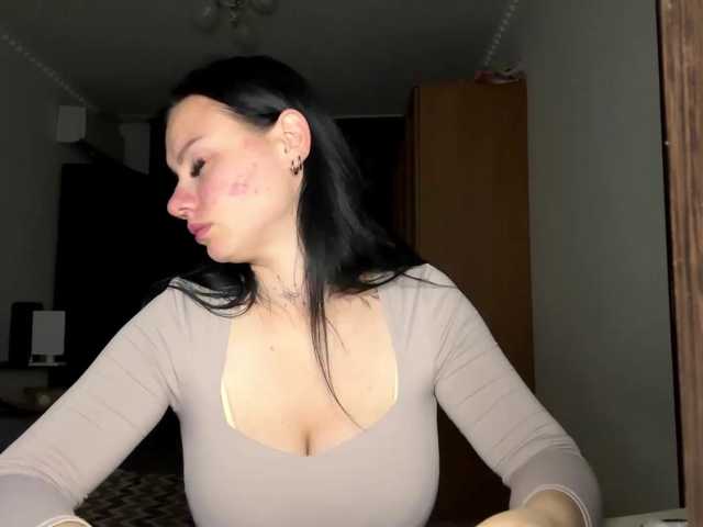 AvaLanchie live cam on BongaCams