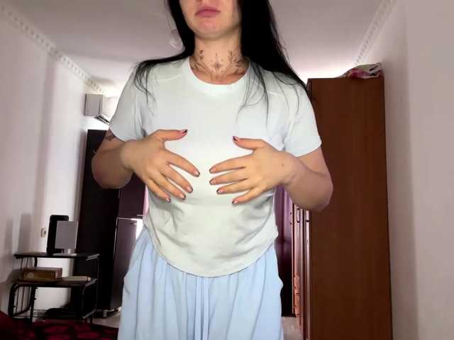 AvaLanchie live cam on BongaCams