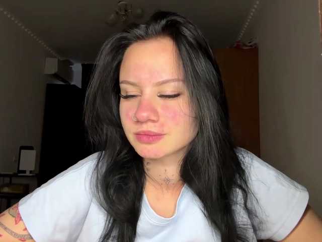 AvaLanchie live cam on BongaCams