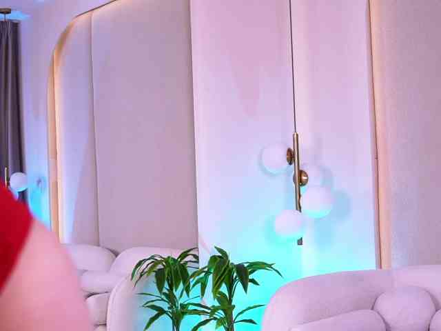 carmelavane's live room