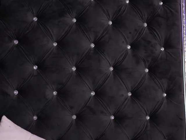 vanesajames live cam on BongaCams