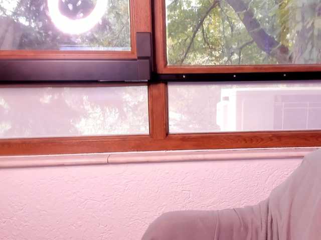 elinaskyy live cam on BongaCams