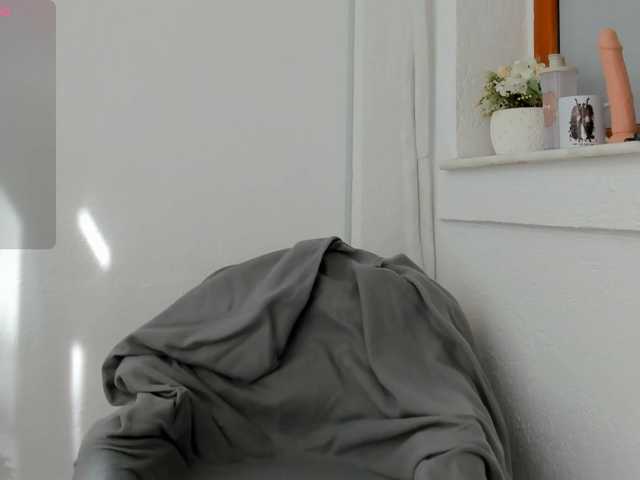 elinaskyy live cam on BongaCams