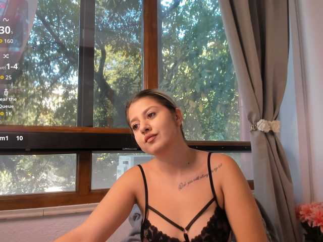 elinaskyy live cam on BongaCams