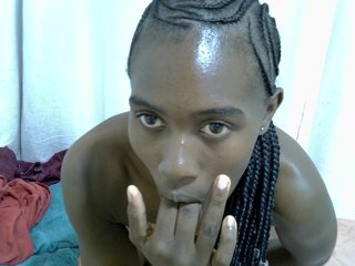 Mimikiss's Live Webcam