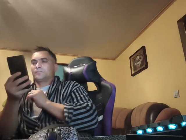 blueyesmax69