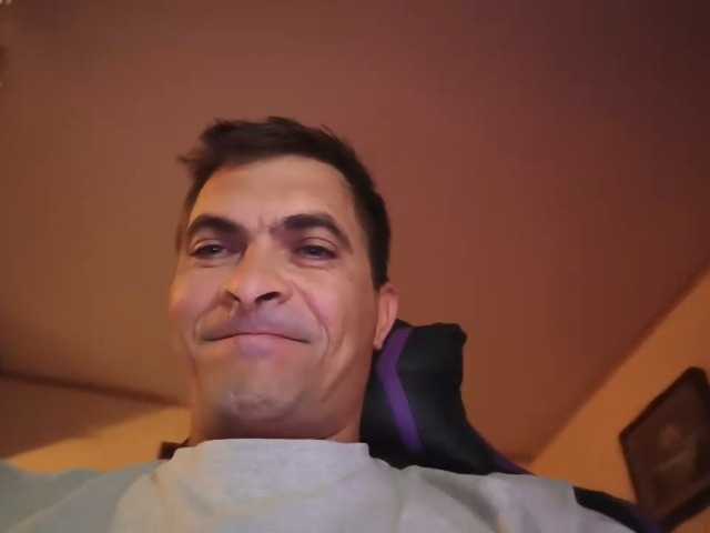 blueyesmax69