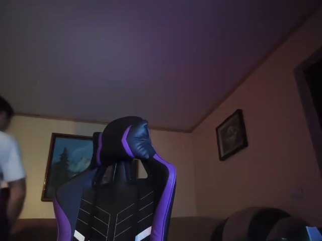 blueyesmax69