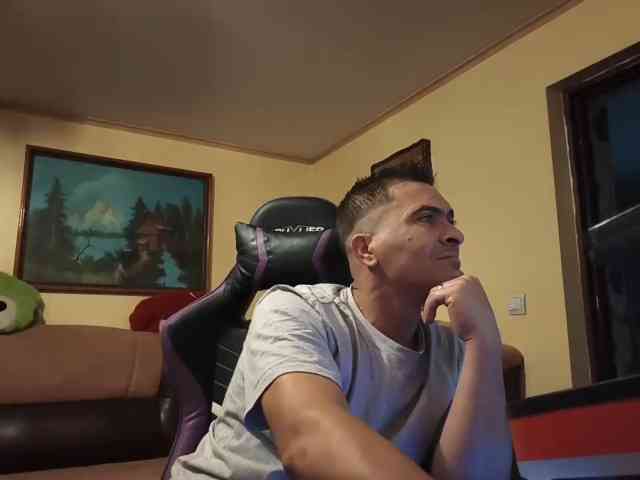 blueyesmax69