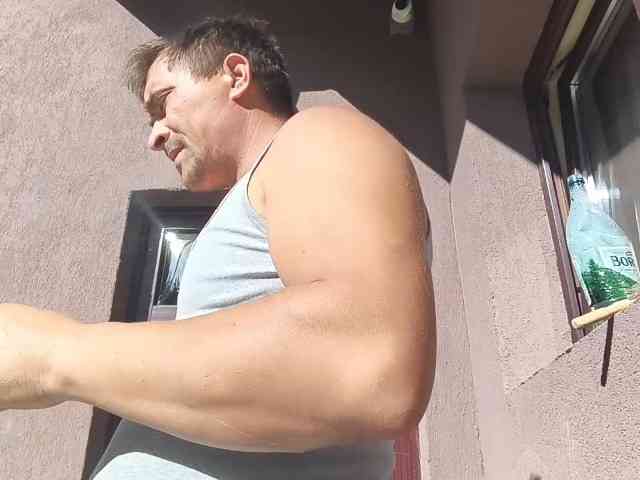 blueyesmax69