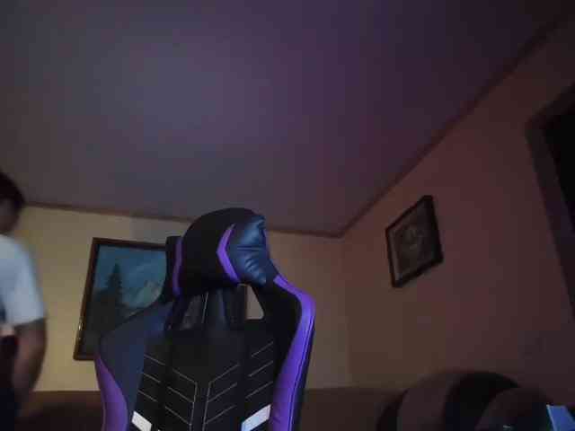 blueyesmax69