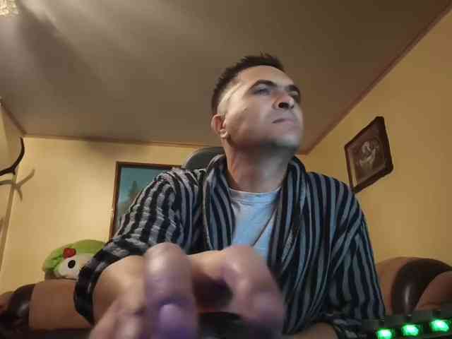 blueyesmax69 blueyesmax69