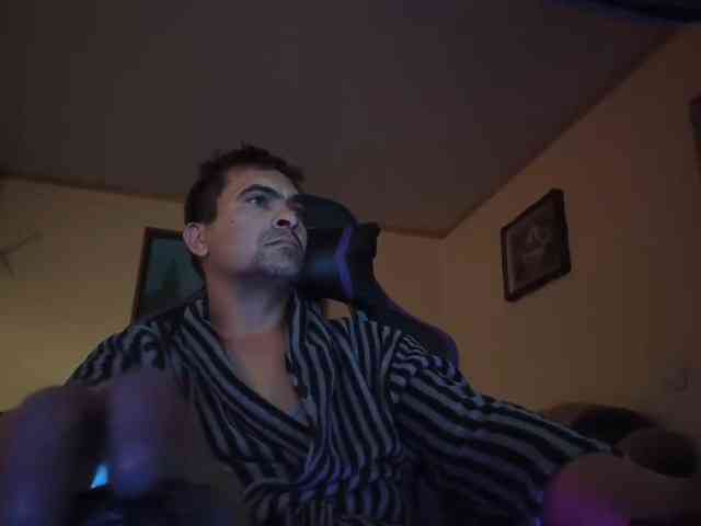 blueyesmax69