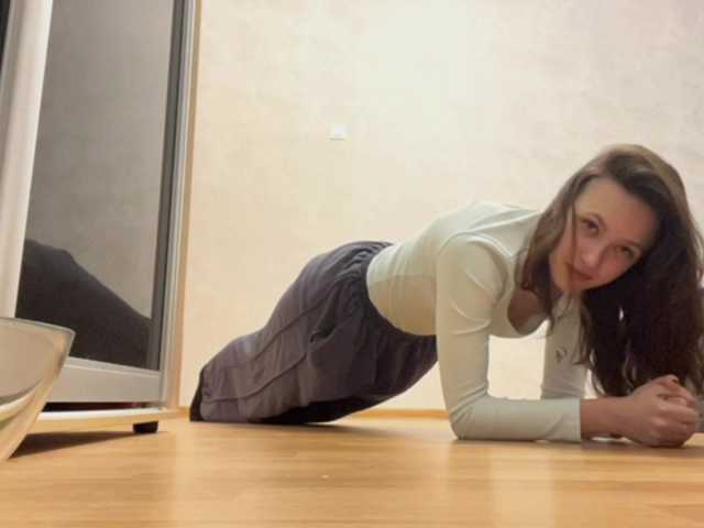 RenayBellair live cam on BongaCams