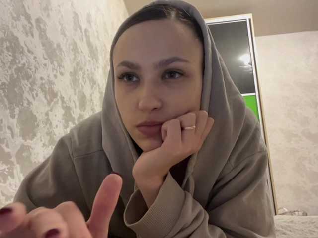 RenayBellair live cam on BongaCams