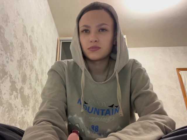 RenayBellair live cam on BongaCams
