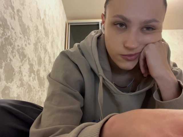 RenayBellair live cam on BongaCams
