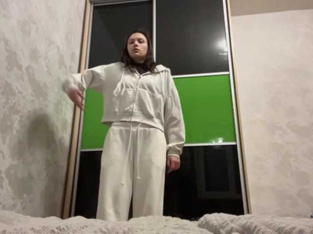 RenayBellair live cam on BongaCams