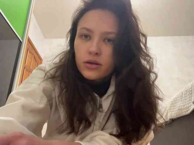 RenayBellair webcam