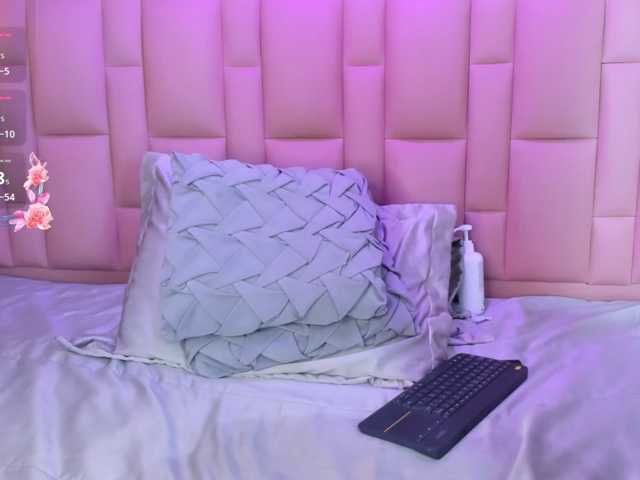 Catalina-Florez live cam on BongaCams