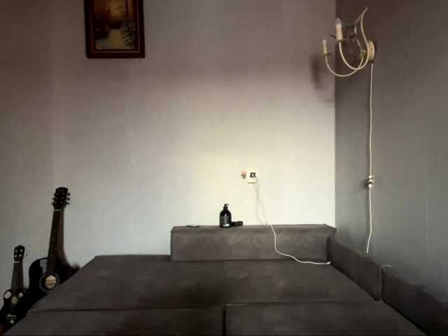 go to chat with altbarbiesee