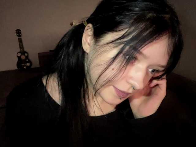 go to chat with altbarbiesee