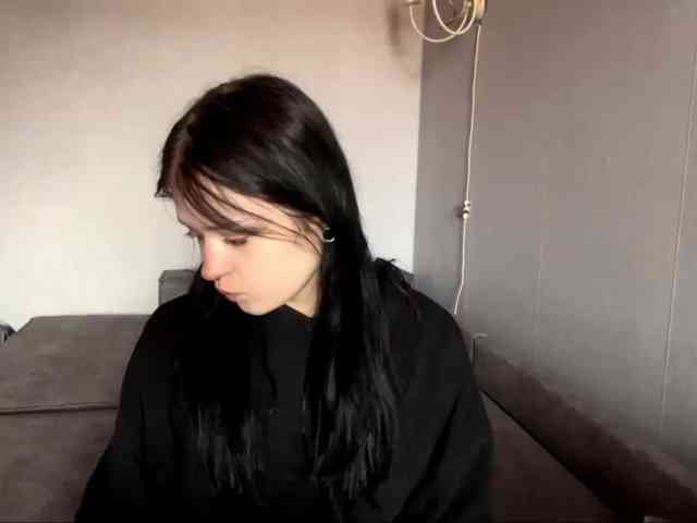 altbarbiesee live female cam on bongacams
