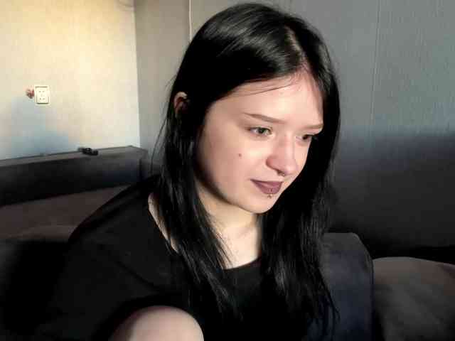 altbarbiesee live female cam on bongacams