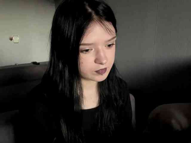 altbarbiesee live female cam on bongacams