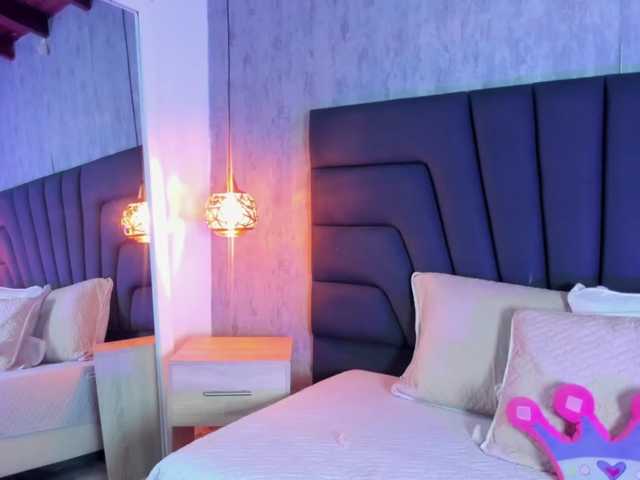 Little-Candy live cam on BongaCams