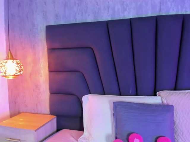 Little-Candy live cam on BongaCams