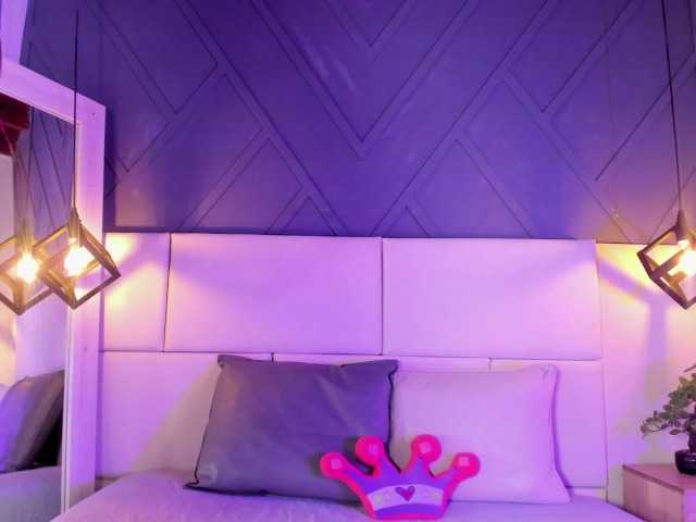 Little-Candy live cam on BongaCams