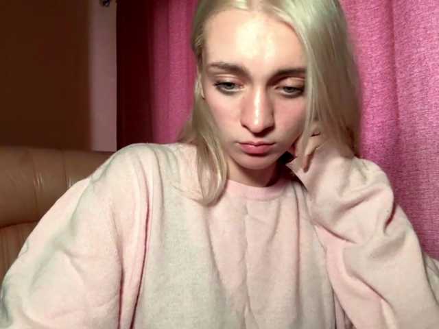 kariasana live cam on BongaCams