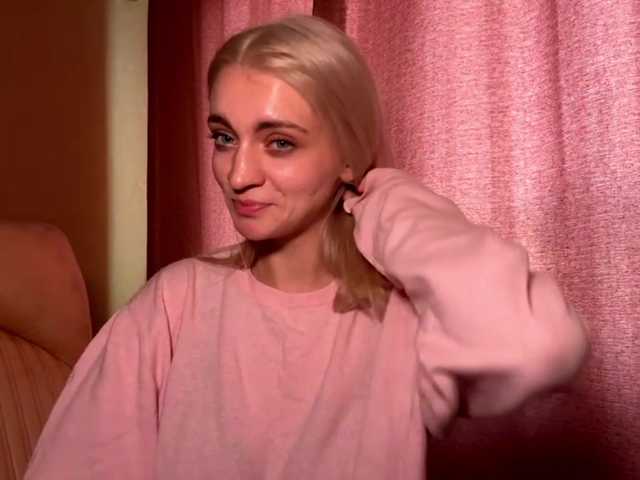 kariasana live cam on BongaCams