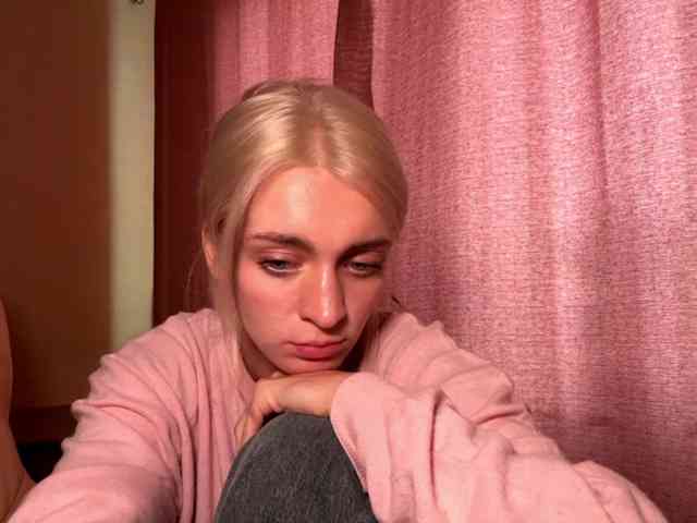 kariasana webcam