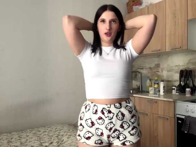 FayZalk live cam on BongaCams
