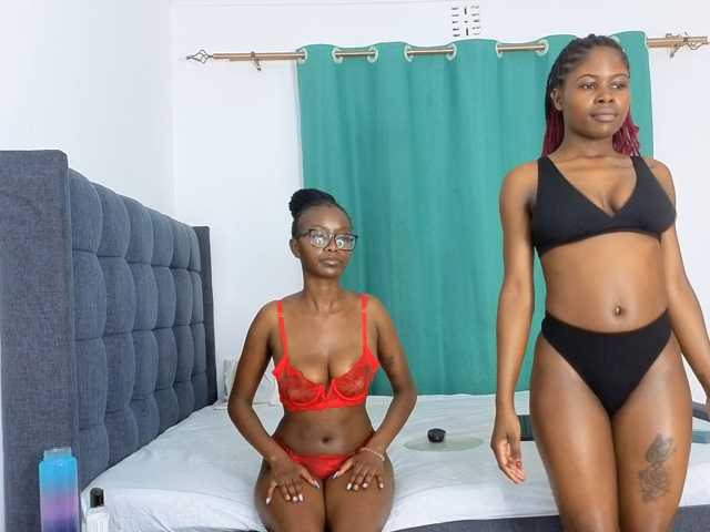 Pretty-Ebony1