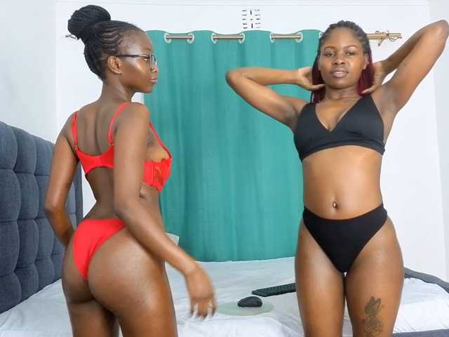 Pretty-Ebony1 live cam on BongaCams