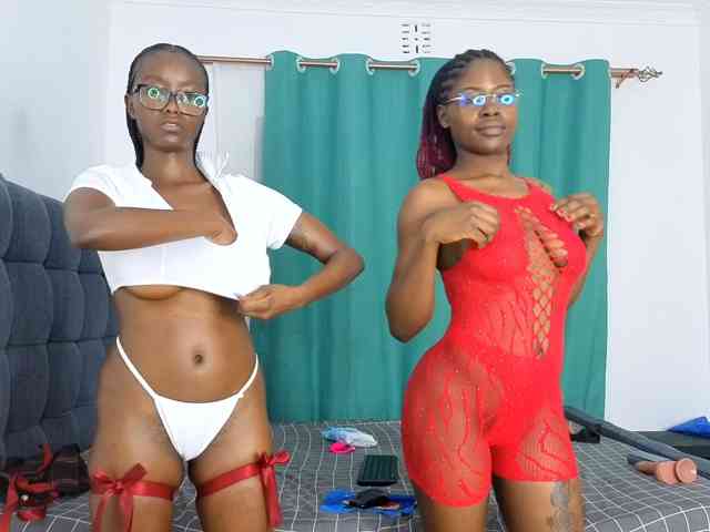 Pretty-Ebony1