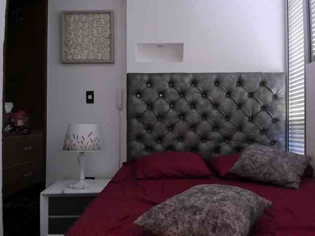 LindaRossee webcam
