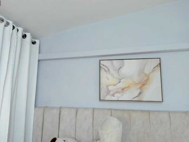 Violetkiss5 live cam on BongaCams