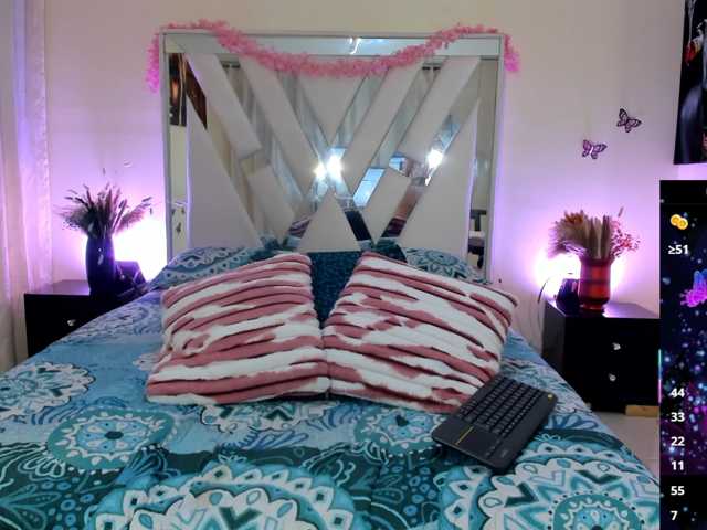 ariana-lucia, en vivo ahora en BongaCams