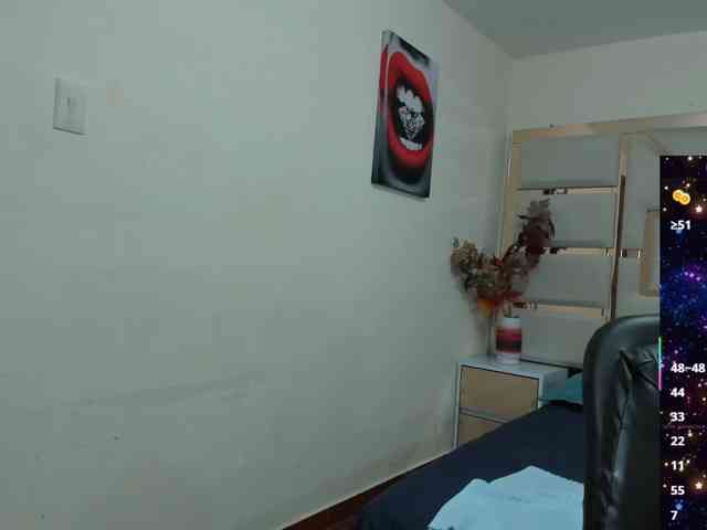 ariana-lucia webcam
