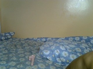 PetitePeachyy's Live Webcam