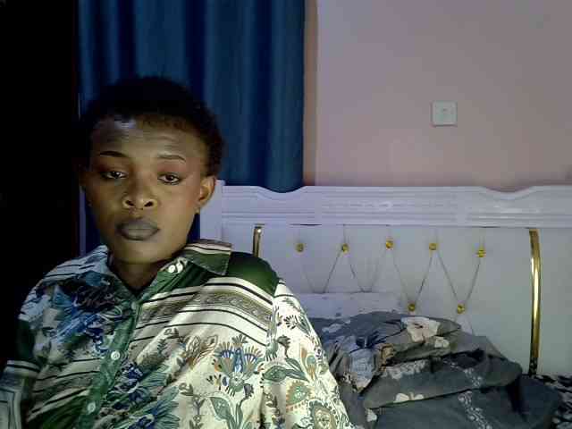 PrettyTemptation webcam