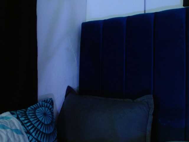 Julieta-wish, BongaCams üzerinde canlı