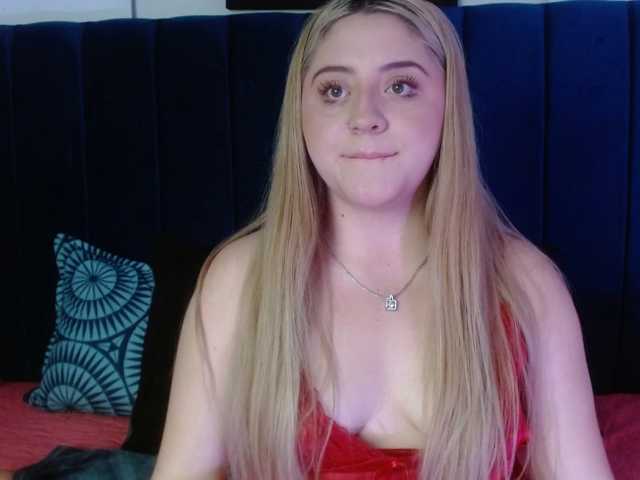 Julieta-wish live cam on BongaCams